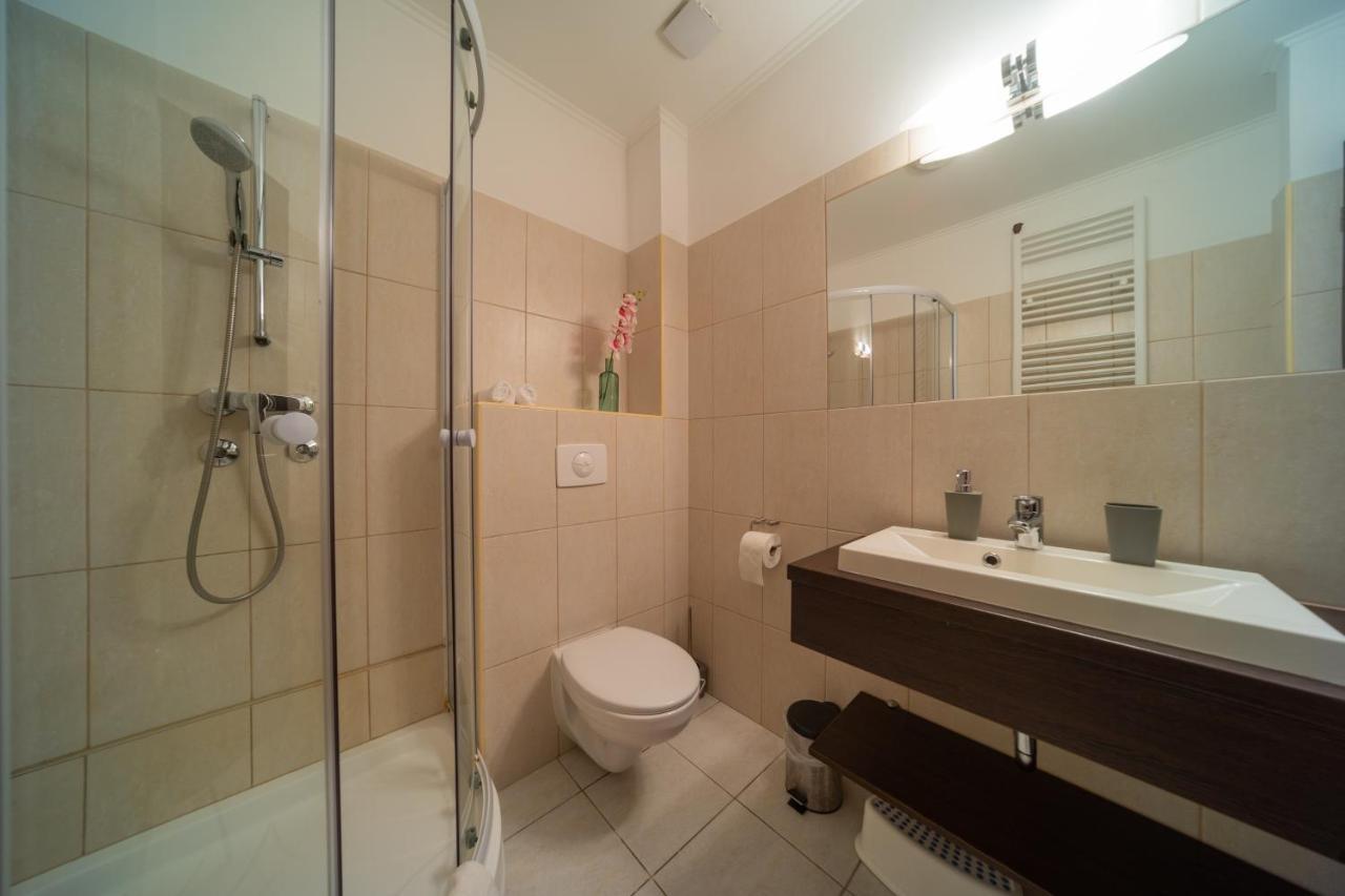 A16 Design Panzio Hotel Harkany Exterior photo